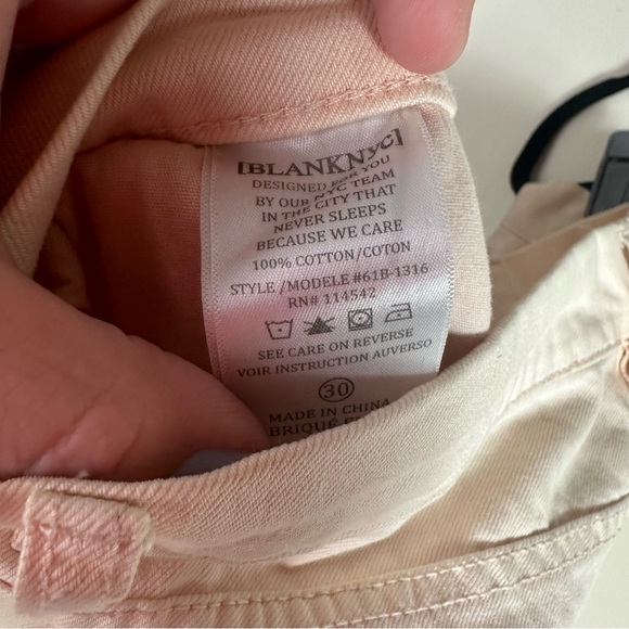 Blank NYC Ditz Distressed Pale Pink Denim Rock Cotton Boyfriend Jeans NWOT 30 - Picture 10 of 16